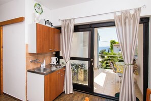 Apartment (A1) | Private kitchen