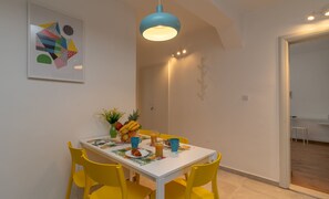 私人厨房 | 冰箱、烤箱、炉灶、意式浓缩咖啡机