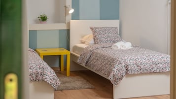 2 phòng ngủ, bàn ủi/dụng cụ ủi quần áo