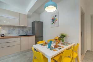 Private kitchen | Fridge, oven, stovetop, espresso maker - House Polus (Trogir)