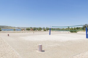 Beach - Rooms Nada (Starigrad)