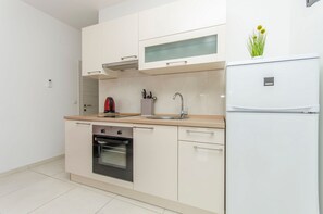 Apartment (A2) | Eigene Küche