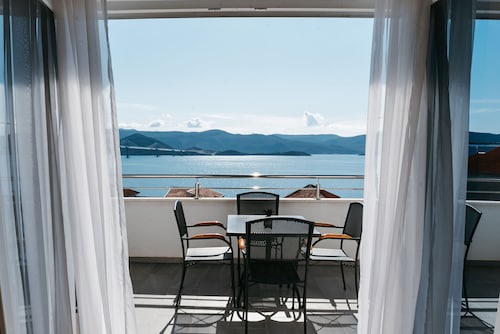 Apartments Seka
