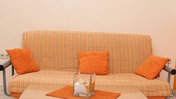Apartemen (A1) | Ruang keluarga