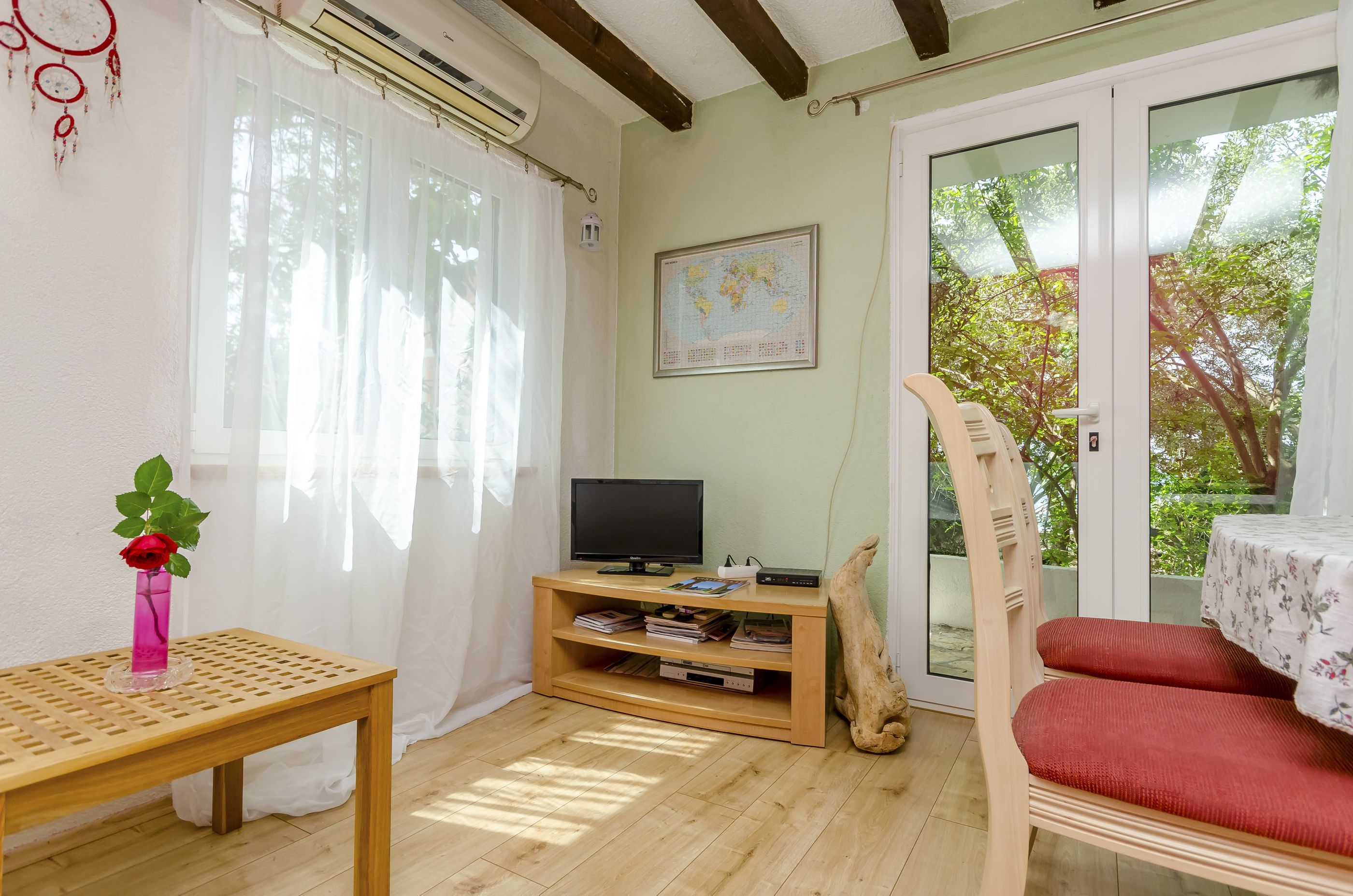 Wohnzimmer | Fernseher