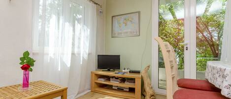 Wohnzimmer | Fernseher