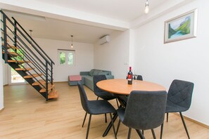 Appartement (A2) | Restauration