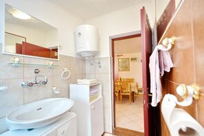 Apartment (A1) | Badezimmer