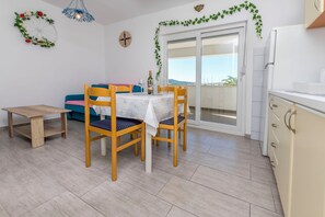 Apartment (A1) | Private kitchen