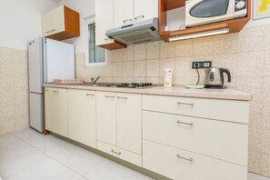 Apartment (A5) | Private kitchen