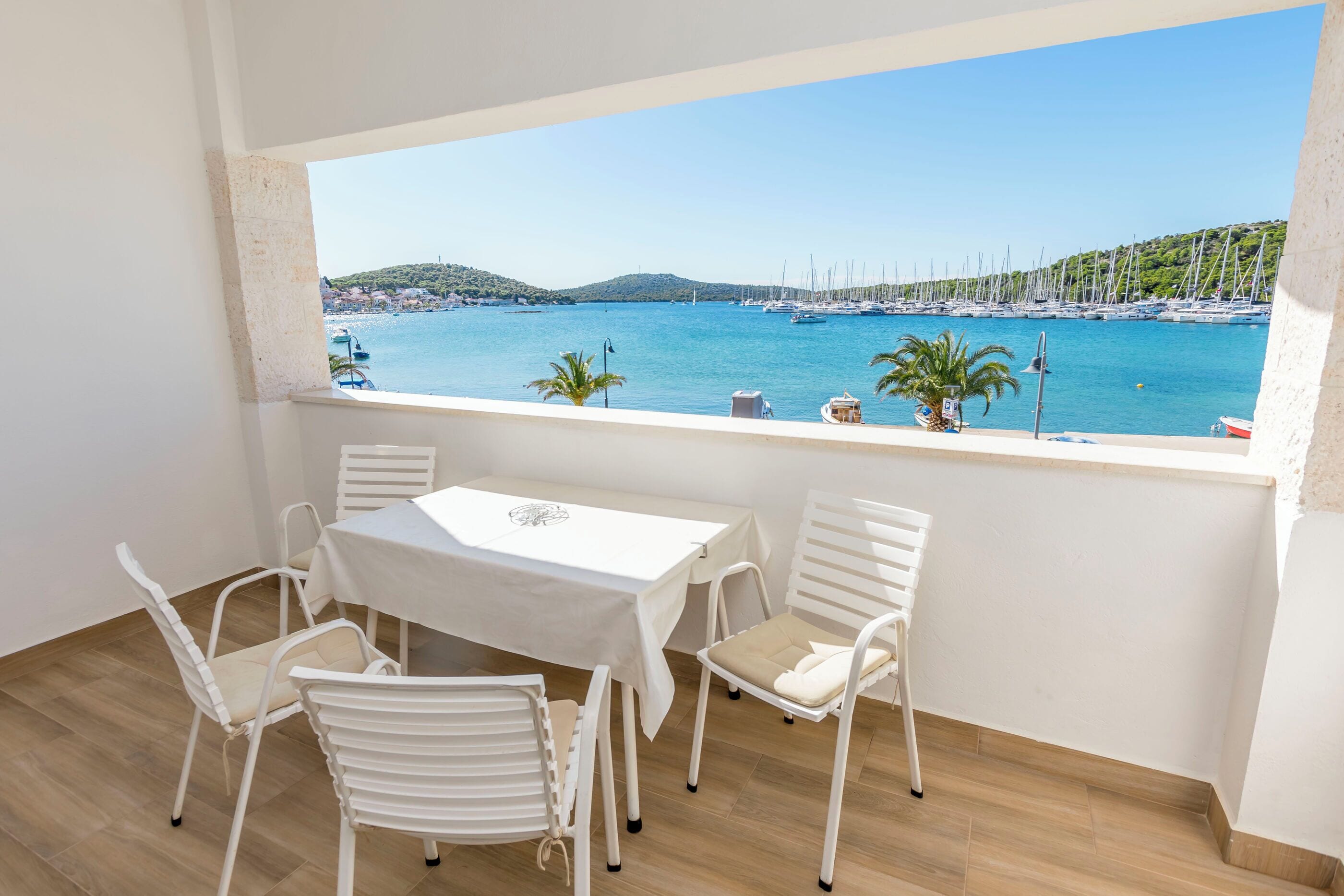 Căn hộ (A3) | Quang cảnh mặt nước