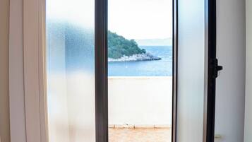 Quarto (S1) | Wi-Fi de cortesia, roupa de cama