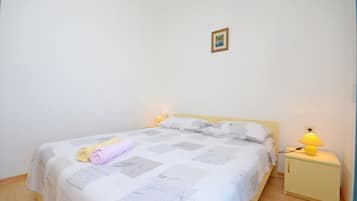 Zimmer (S2) | Kostenloses WLAN, Bettwäsche