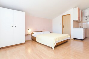 Studio (A2) | Innenbereich