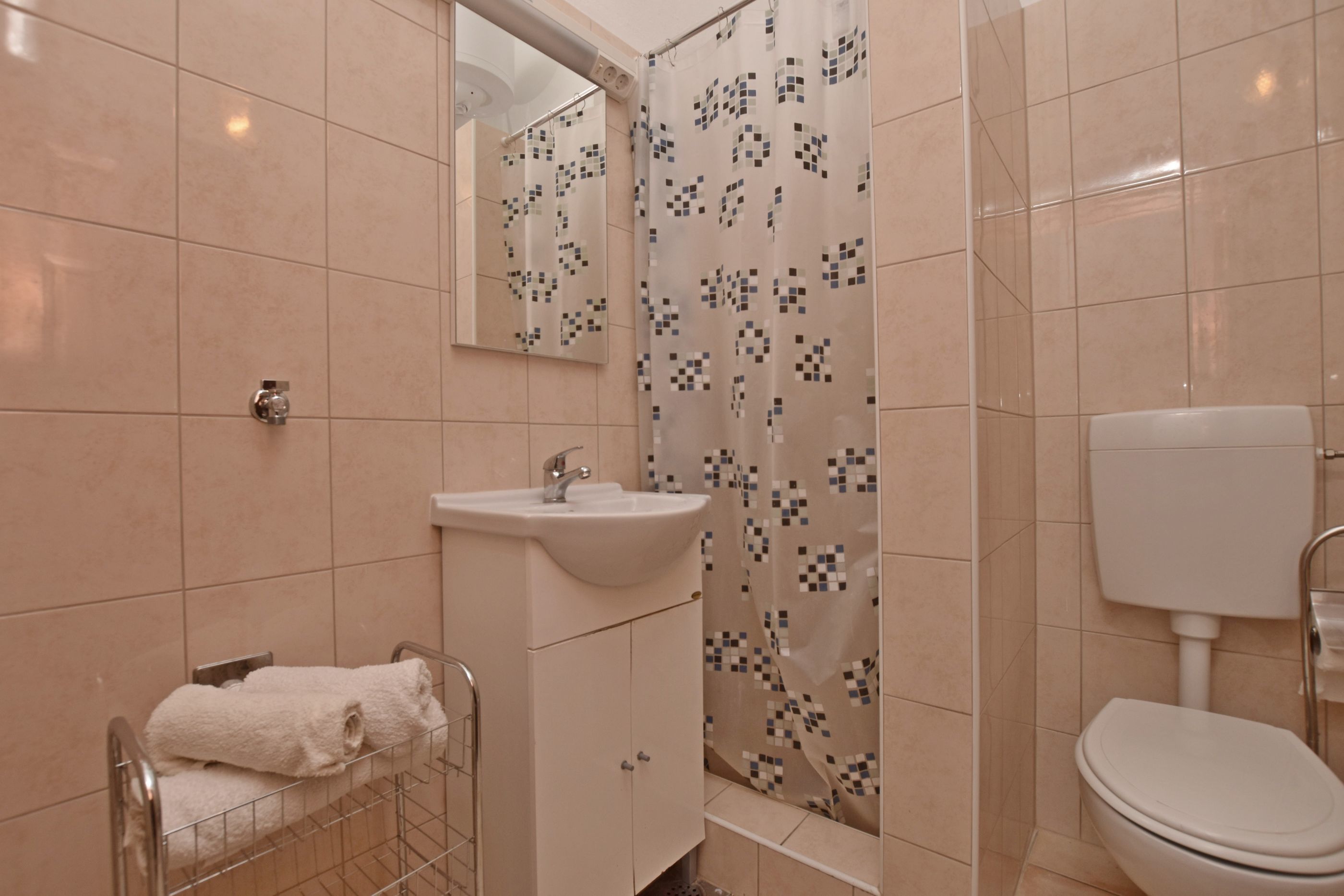 Kamar mandi | Shower