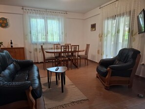 Apartment (A1) | Living area | Smart TV - Apartment Jolanka (Sukosan)