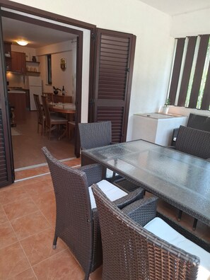 Apartment (A1) | Speisen