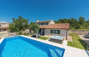 Outdoor pool - Villa Ana Rita (Kanfanar)