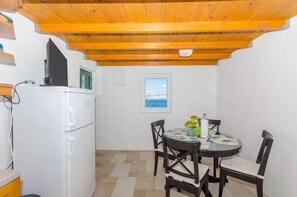 Dining - House Romantica (Postira)