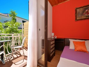 4 bedrooms, free WiFi