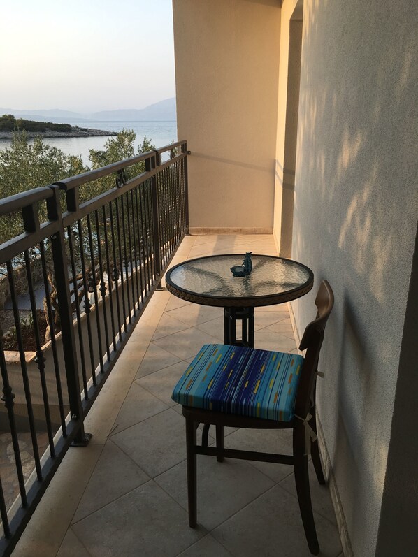 House | Balcony
