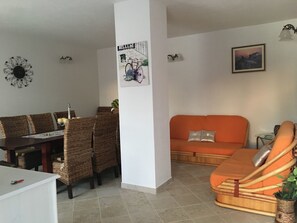 House | Living room