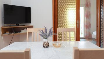 Apartment (A1) | Speisen