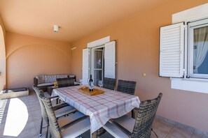 Apartment (A1) | Speisen im Freien