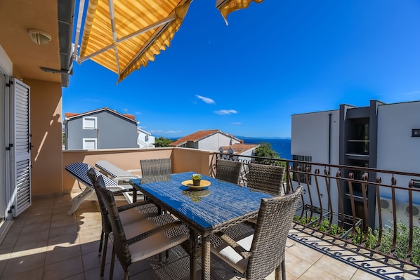 Apartment (A2) | Outdoor dining
