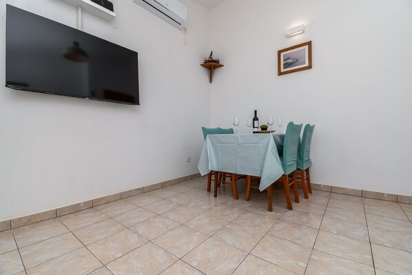 Appartement (A2) | Restauration