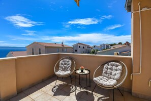 Apartment (A2) | Property grounds