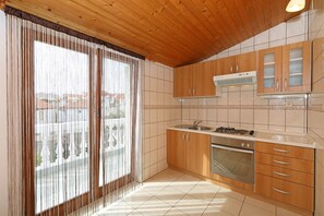 Studio (A2) | Private kitchen
