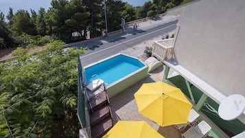 Pool | Outdoor pool