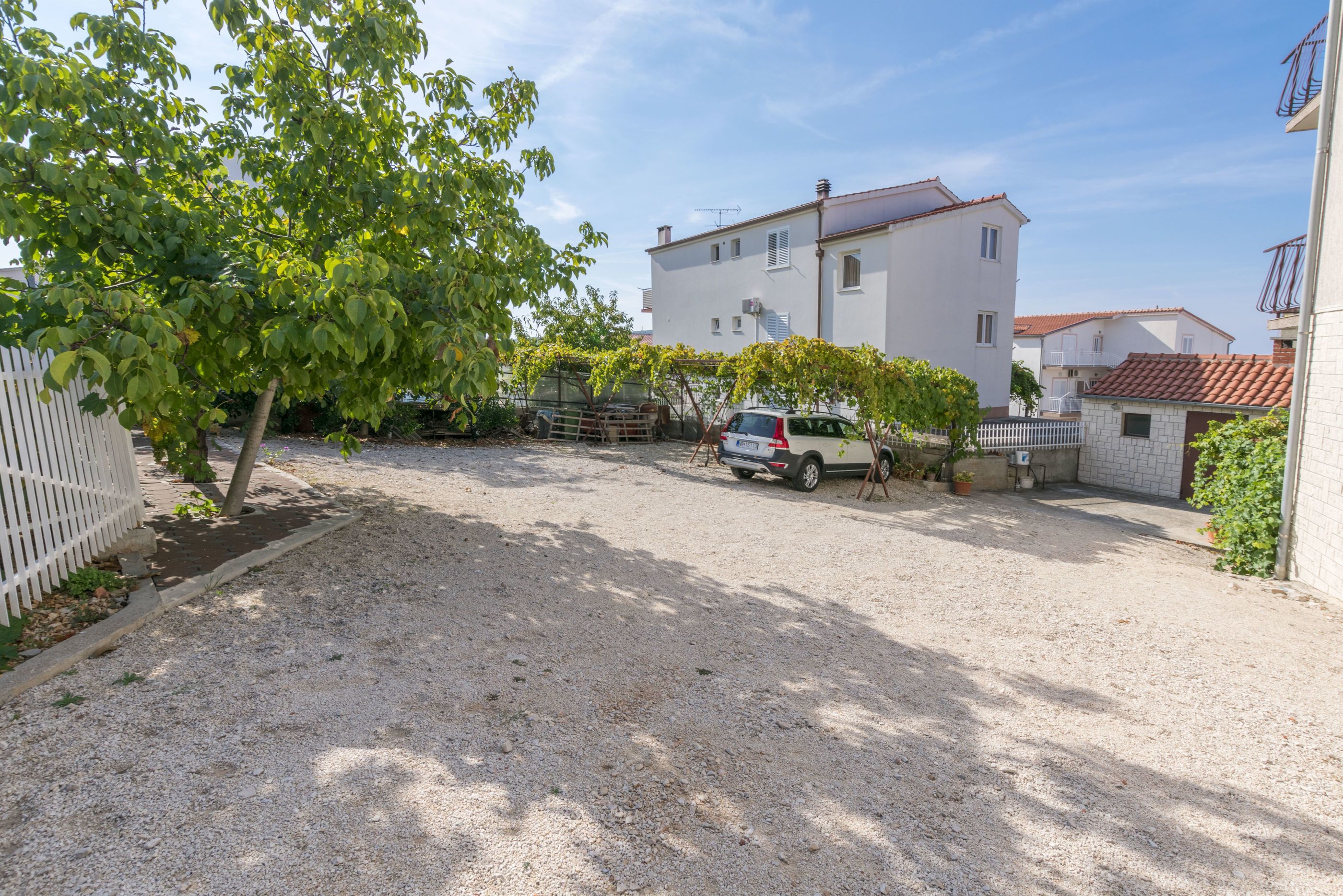 Bãi đậu xe tự phục vụ miễn phí 