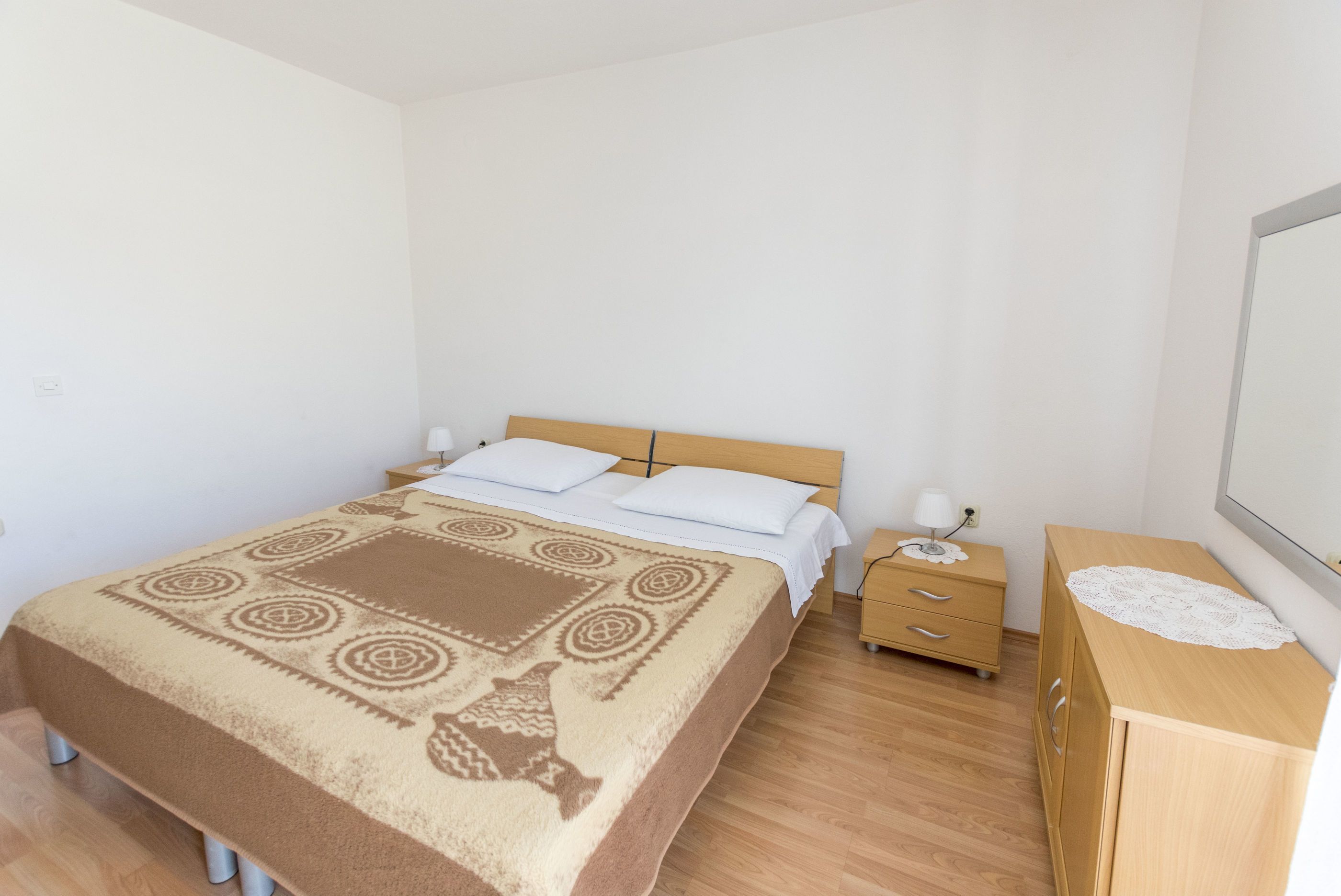 Truy cập Internet không dây miễn phí, bộ trải giường 