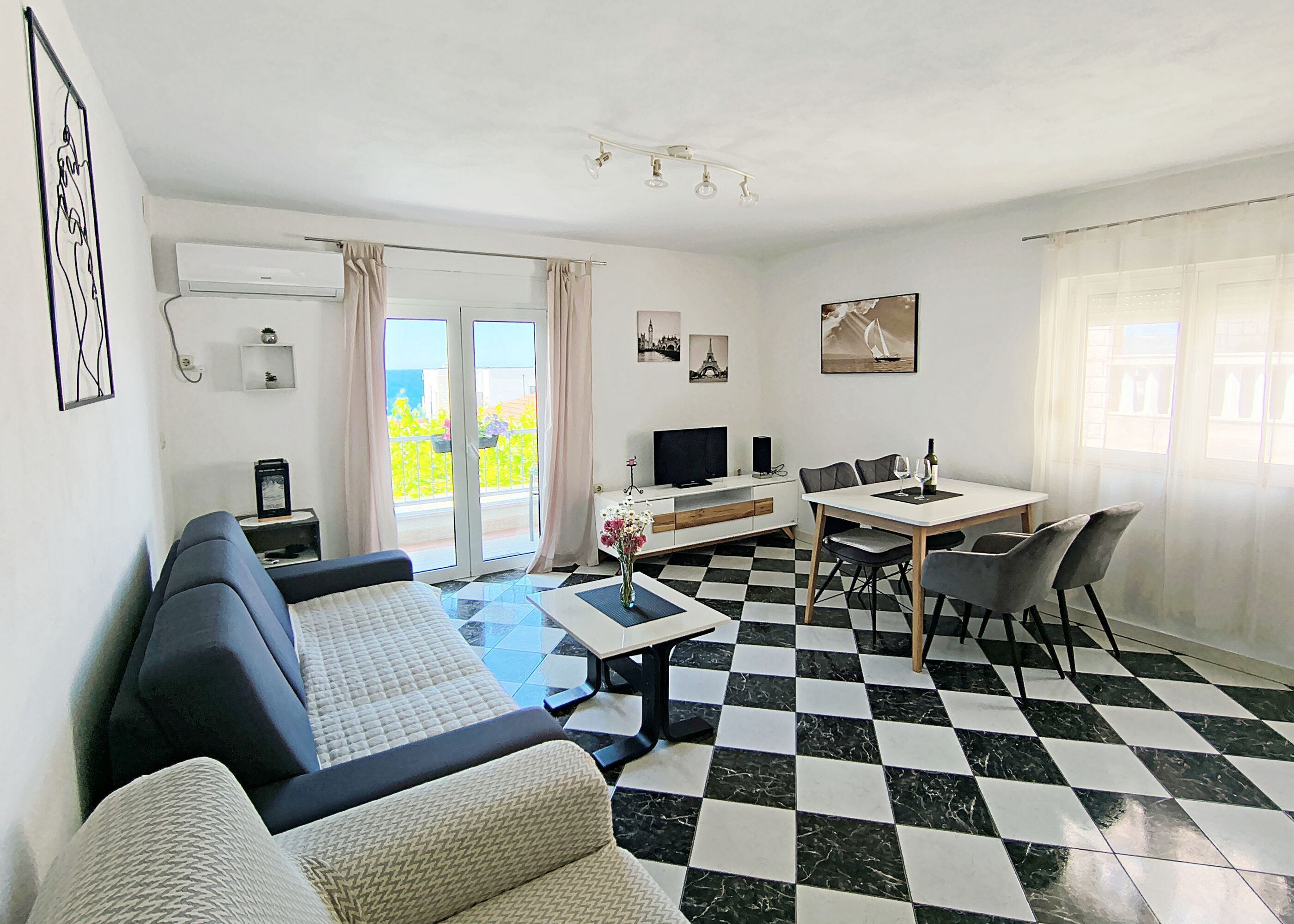 Apartment (A1) | Living room