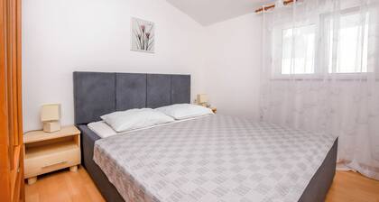 Apartments Zvonko