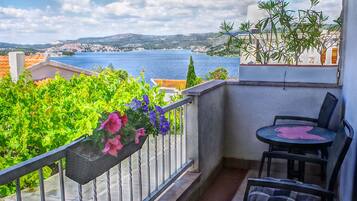 Apartment (A1) | Balcony