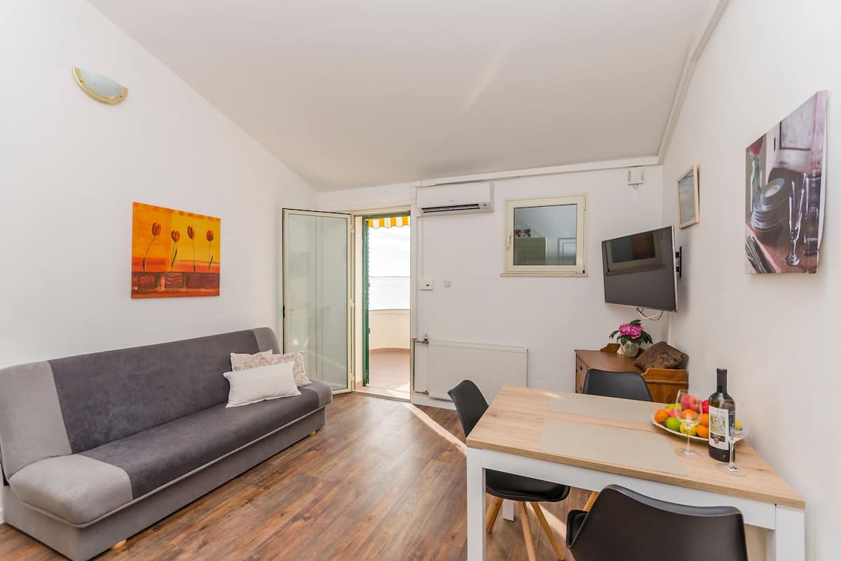 Apartment (A5) | Living room