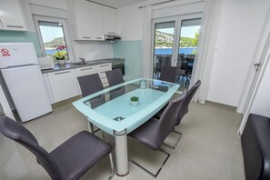 Apartment (A3) | Private kitchen