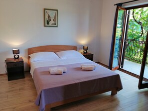 Appartement (A3) | Wi-Fi gratuit, draps fournis