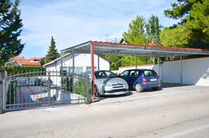 Parken ohne Service (kostenlos)