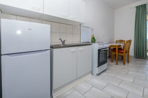 Private kitchen - Apartments Barica (Primosten)