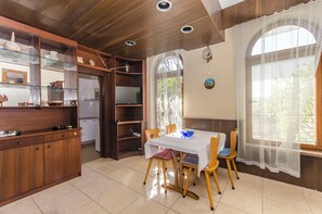 Apartment (A3) | Private kitchen | Fridge, microwave, stovetop, electric kettle