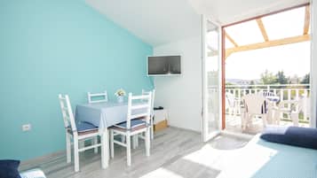 Cocina privada | Refrigerador y parrilla de estufa