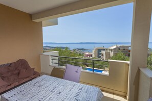 In-room safe, iron/ironing board, free WiFi