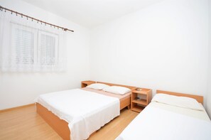5 bedrooms, free WiFi