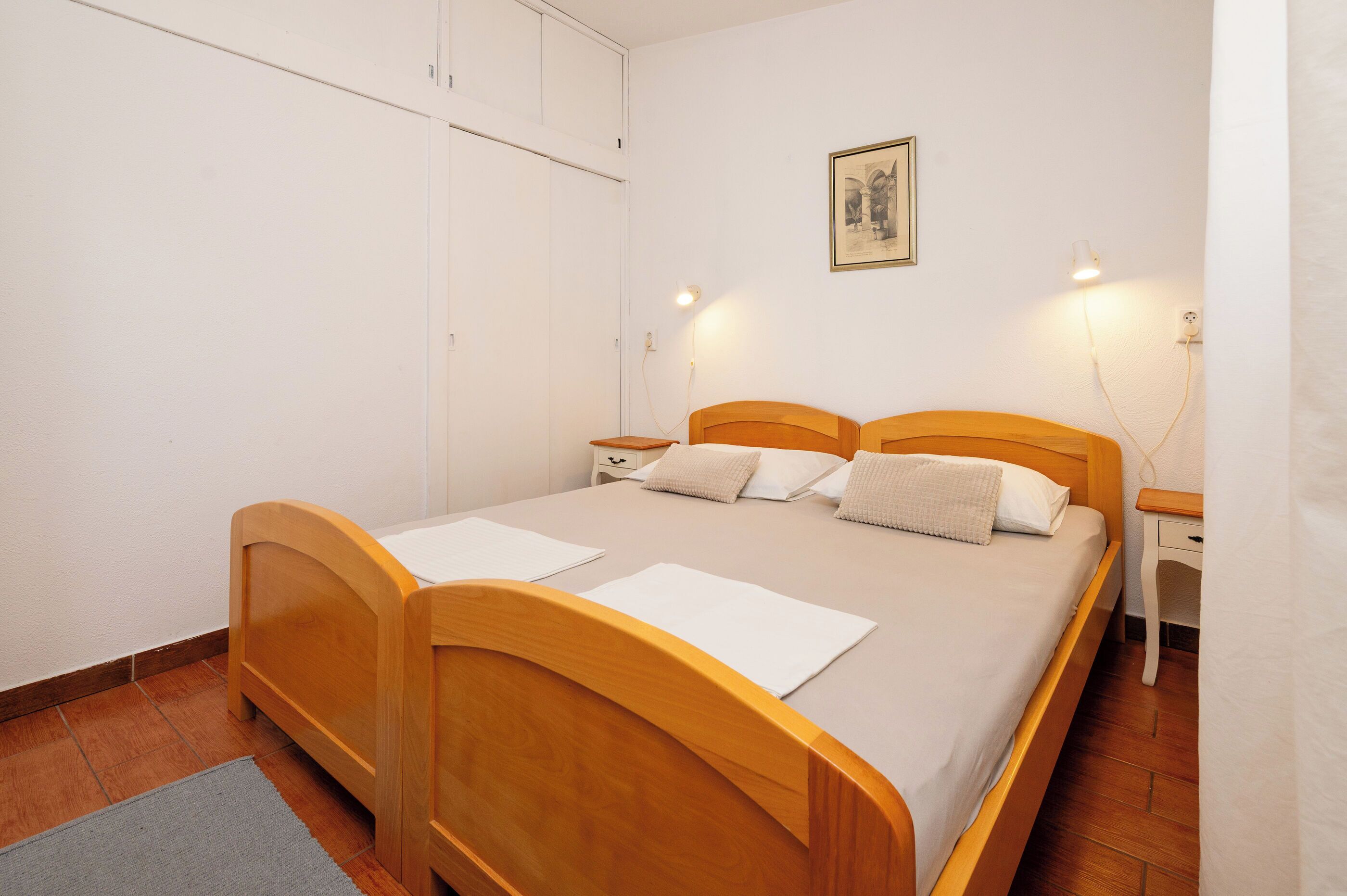 Apartment (A2)