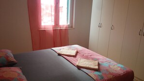 4 habitaciones y wifi gratis 