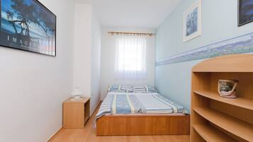 Apartment (A2) | 4 bedrooms, free WiFi, bed sheets
